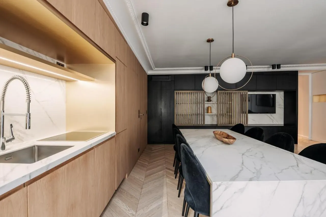Highstay - Luxury Serviced Apartments - Place Vendome Paris France